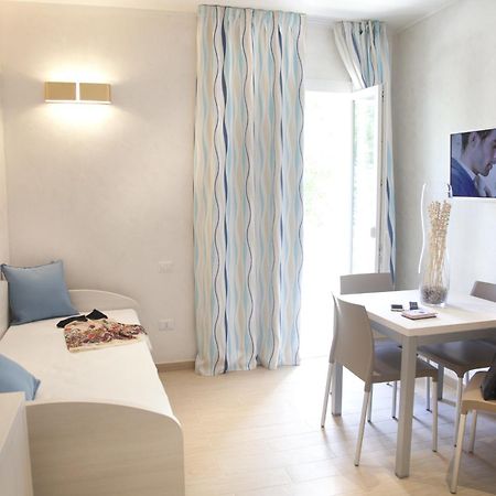 Marina Beach Suite Hotel Rimini Dış mekan fotoğraf