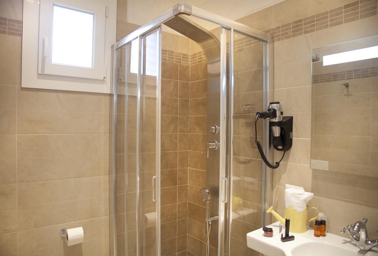 Marina Beach Suite Hotel Rimini Dış mekan fotoğraf