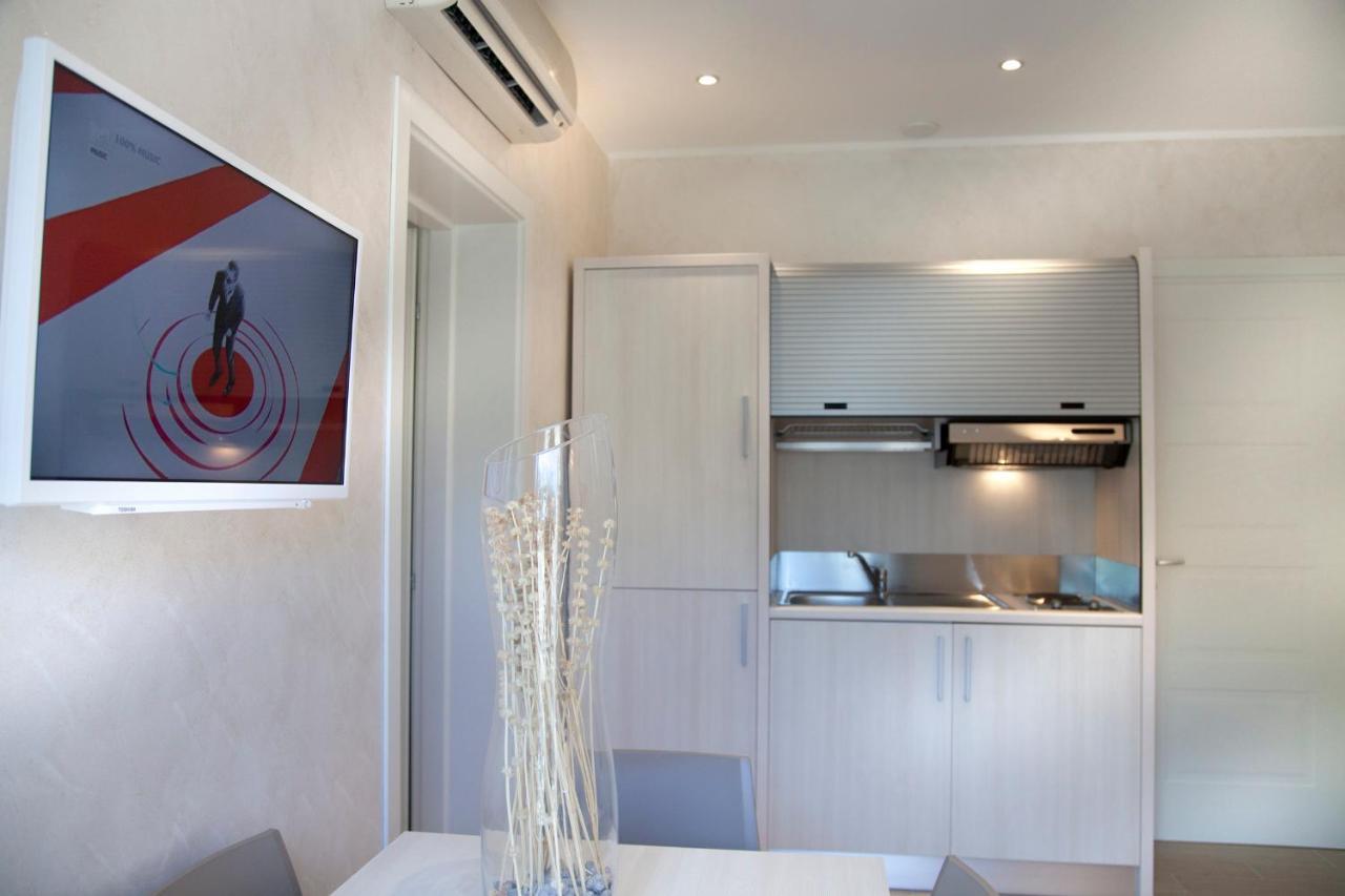 Marina Beach Suite Hotel Rimini Dış mekan fotoğraf