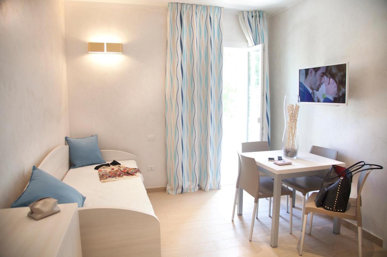 Marina Beach Suite Hotel Rimini Dış mekan fotoğraf