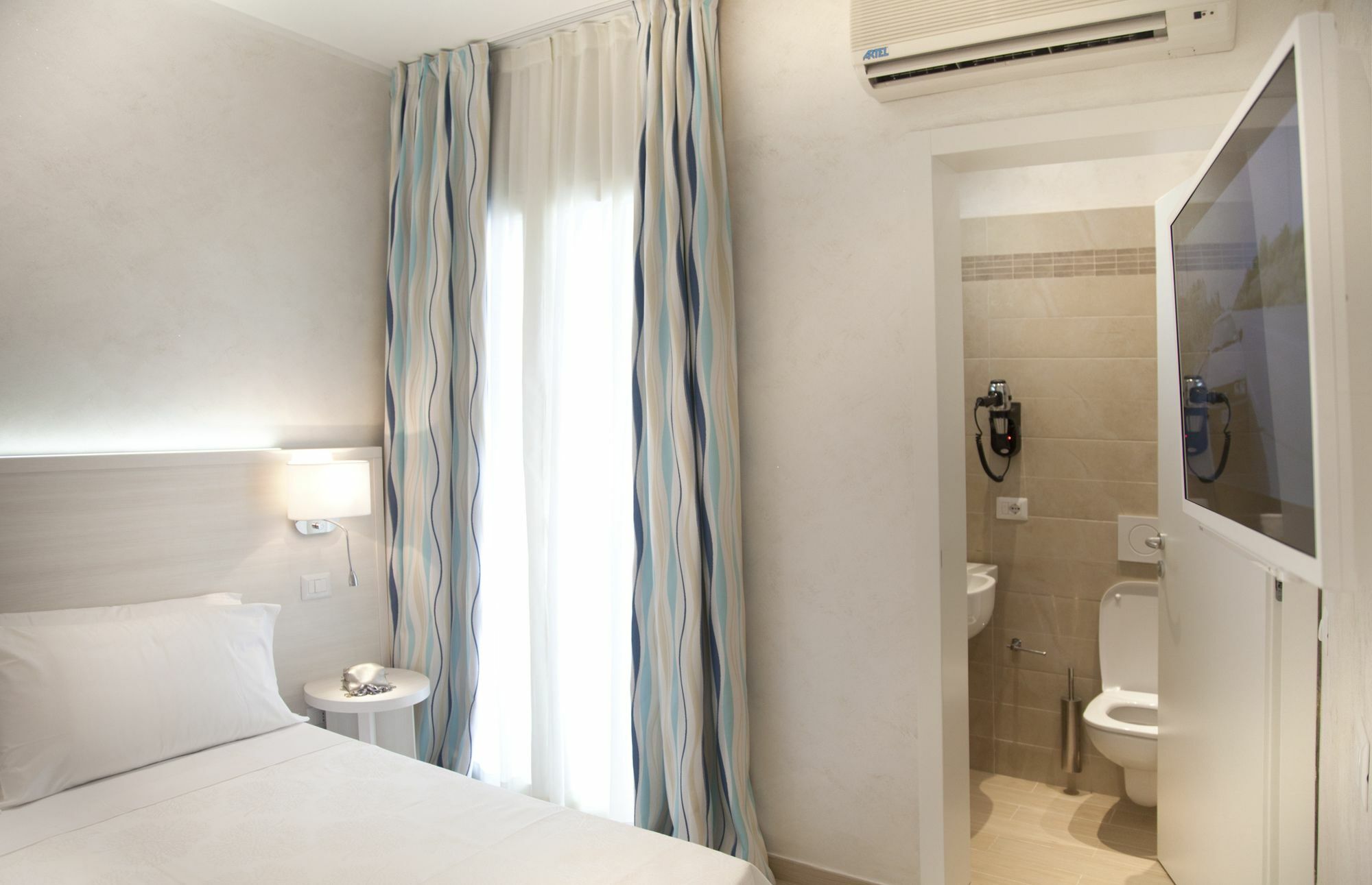 Marina Beach Suite Hotel Rimini Dış mekan fotoğraf