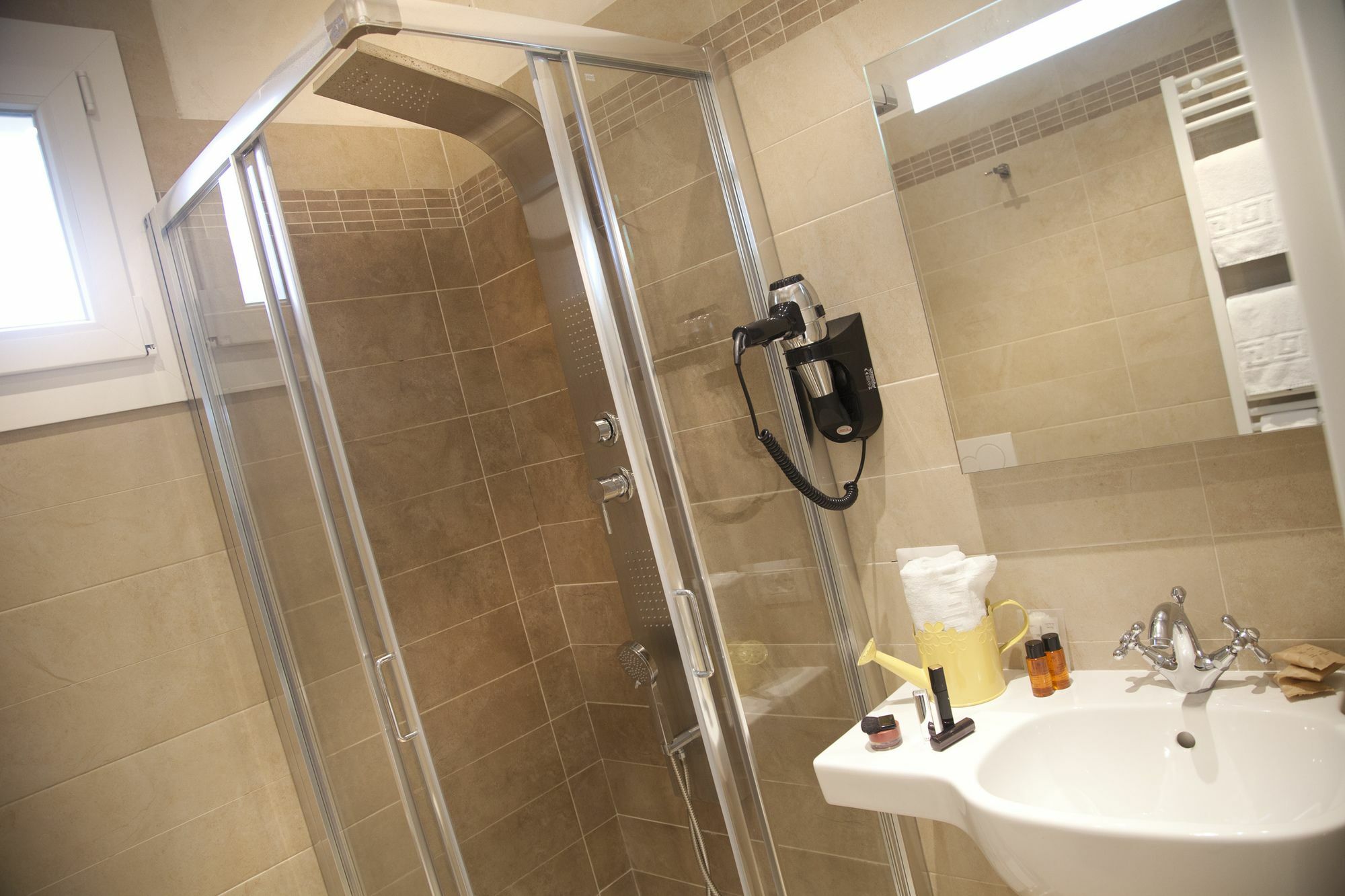 Marina Beach Suite Hotel Rimini Dış mekan fotoğraf